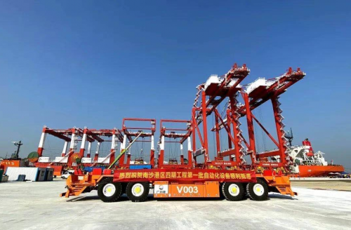 助力粵港澳大灣區(qū)首個(gè)全自動(dòng)碼頭自動(dòng)化設(shè)備
